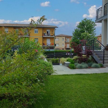 Via Goito 25 Rooms & Apartment Peschiera del Garda Exterior photo