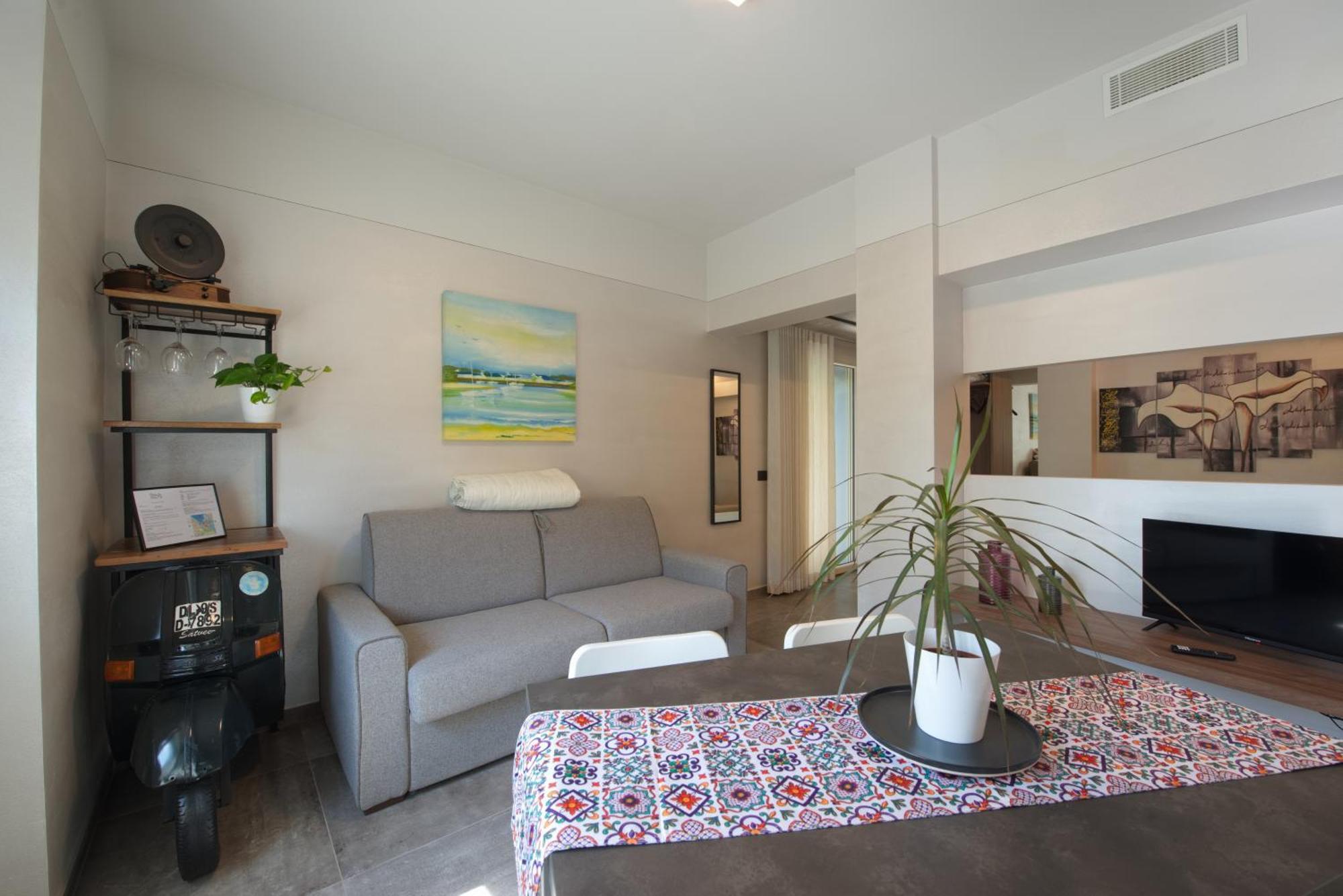 Via Goito 25 Rooms & Apartment Peschiera del Garda Exterior photo