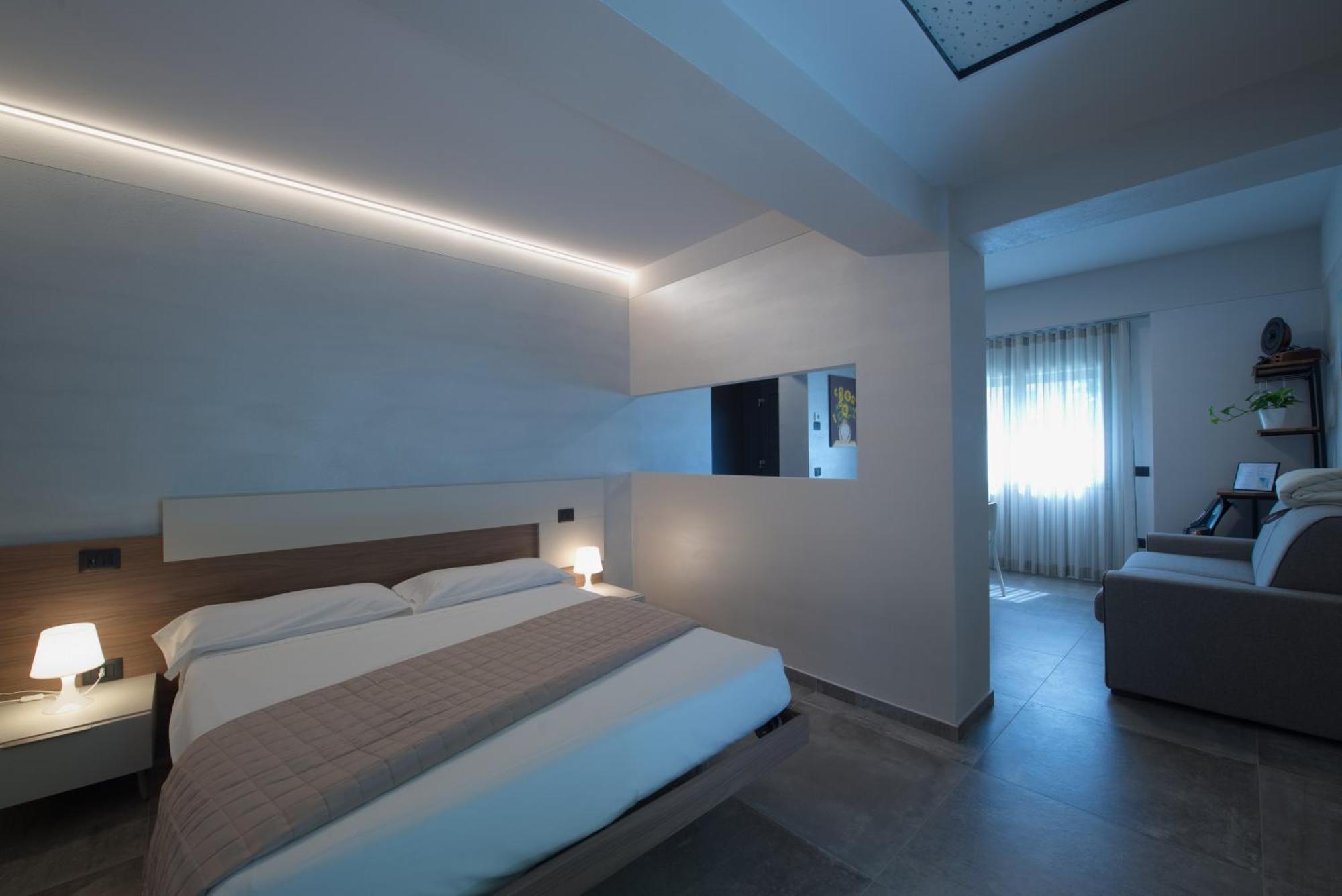 Via Goito 25 Rooms & Apartment Peschiera del Garda Exterior photo