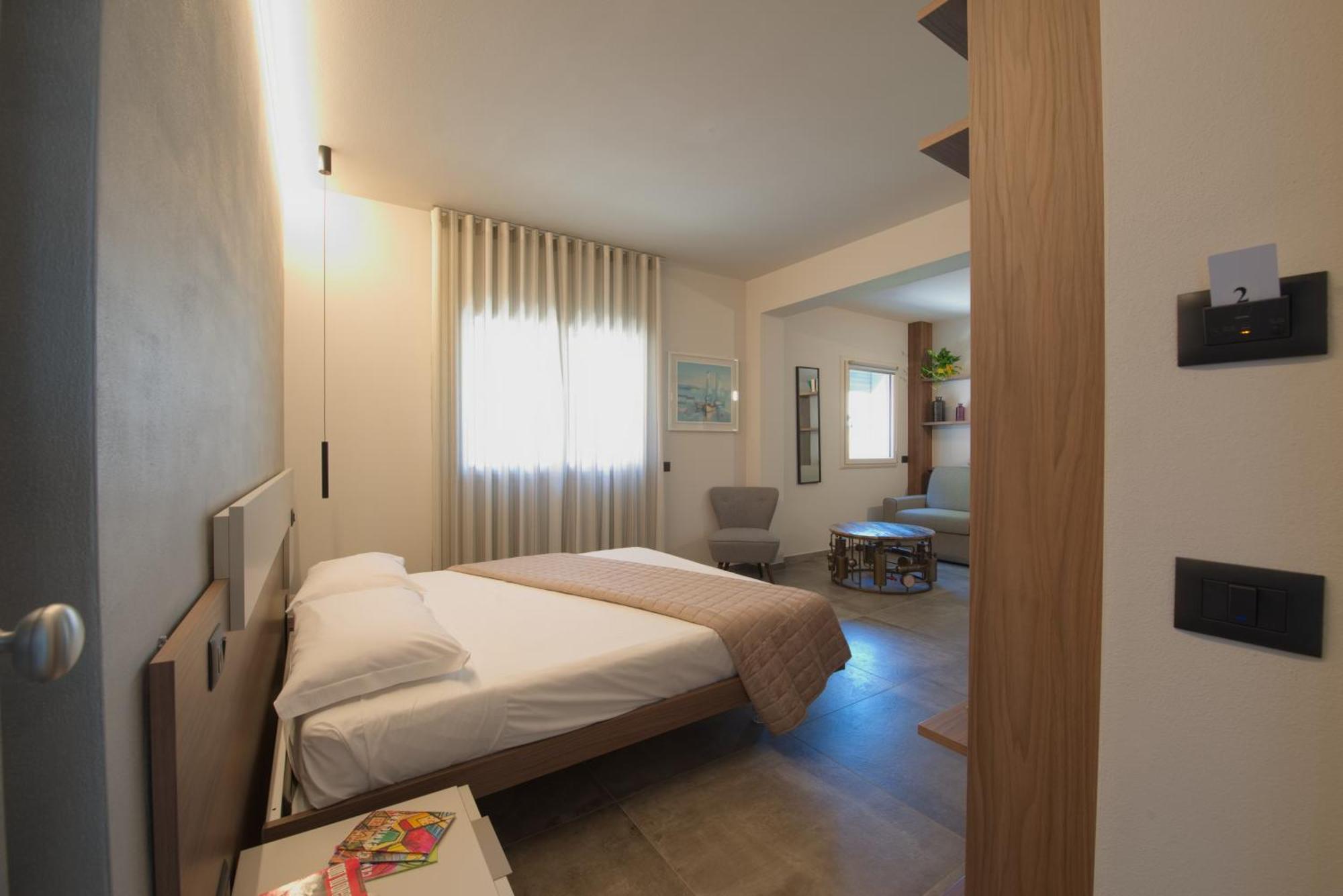 Via Goito 25 Rooms & Apartment Peschiera del Garda Exterior photo